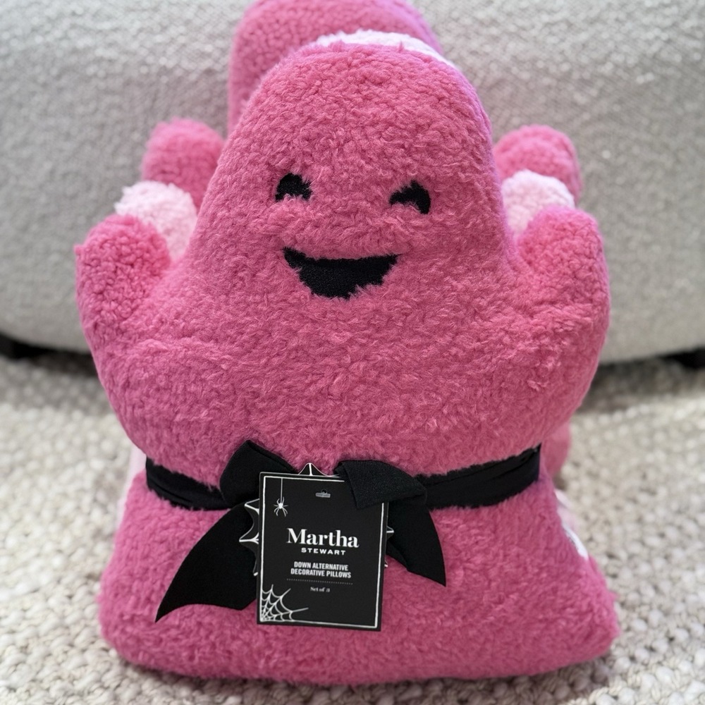 Martha Stewart Ghost Pillows Pink Hot Pink Light Pink Set Of 3 14" x 16" NWT